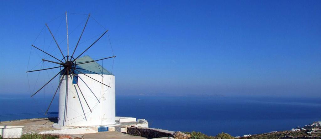 Windmill Villas Artemonas Exterior photo